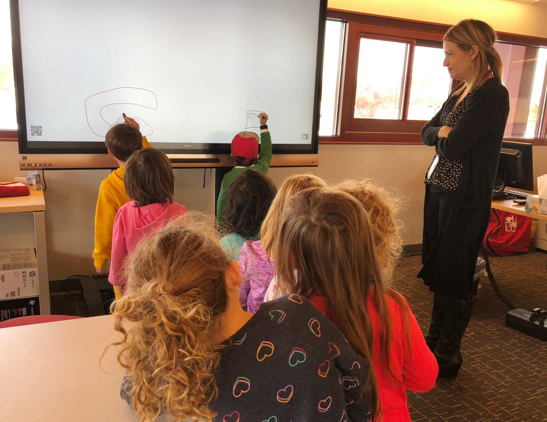 Preschool students take a tour of our Eastland branch